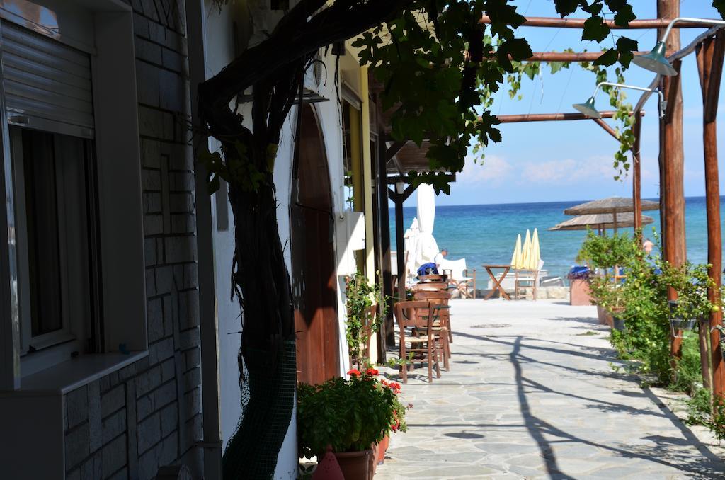 Chrisi Akti Hotel Szkála Potamiász Szoba fotó